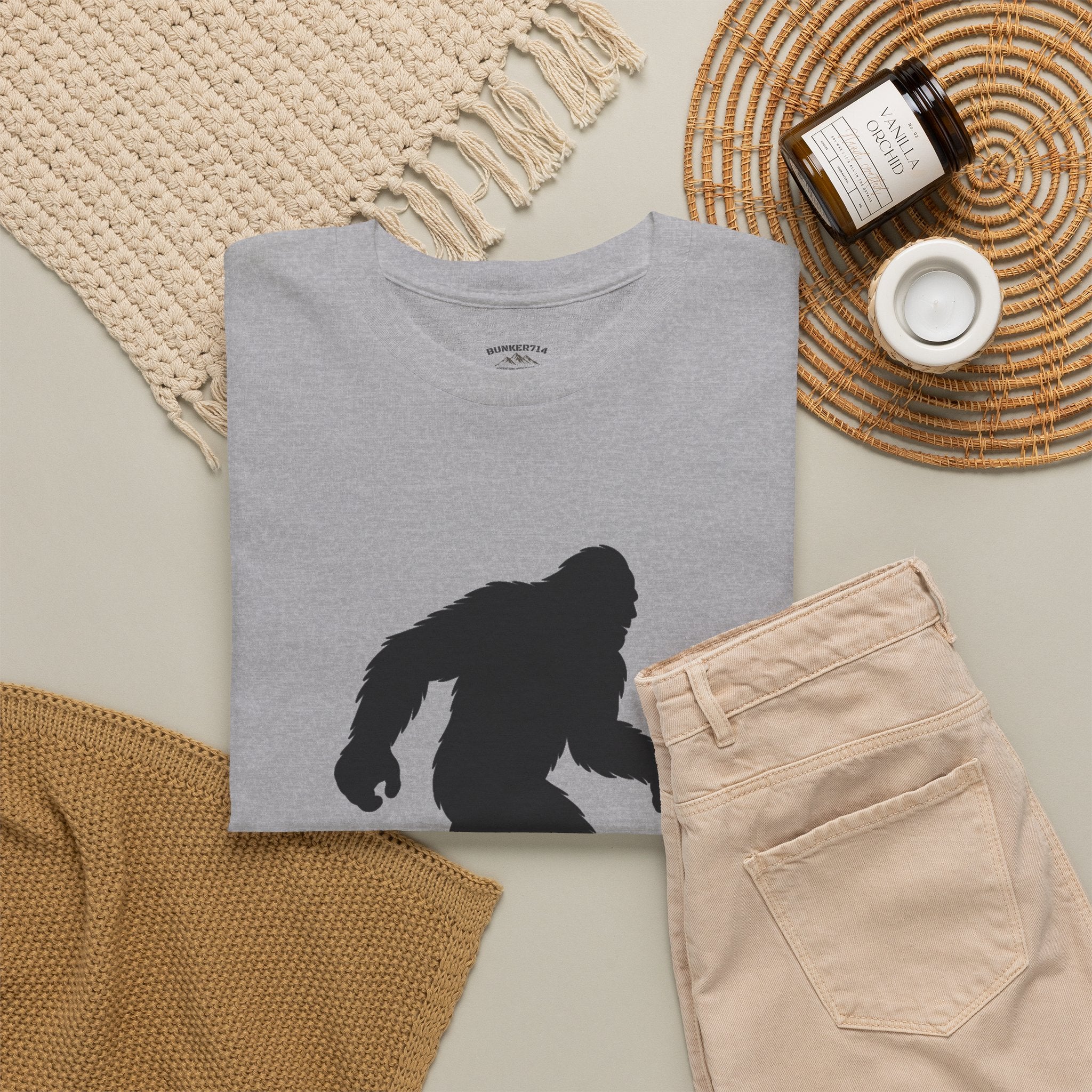 Hide & Seek Champion "I hike alone" T-Shirt